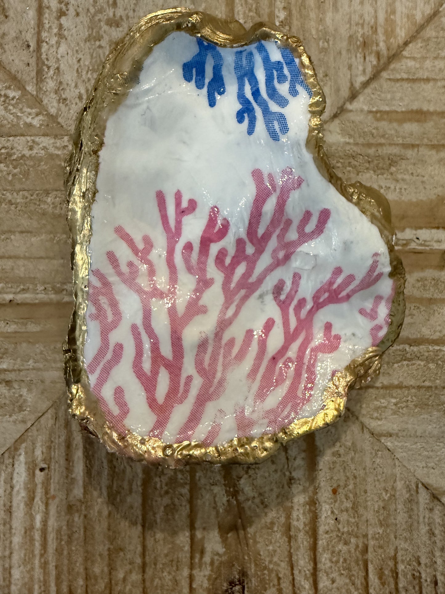 The Colony- The Colony Bauble Tray is part of our 1st Edition Collection. All of our BAUBLE Trays are hand picked from our beautiful Palm Beach shoreline & hand crafted in house. No two are exactly alike & make a beautiful & unique gift.