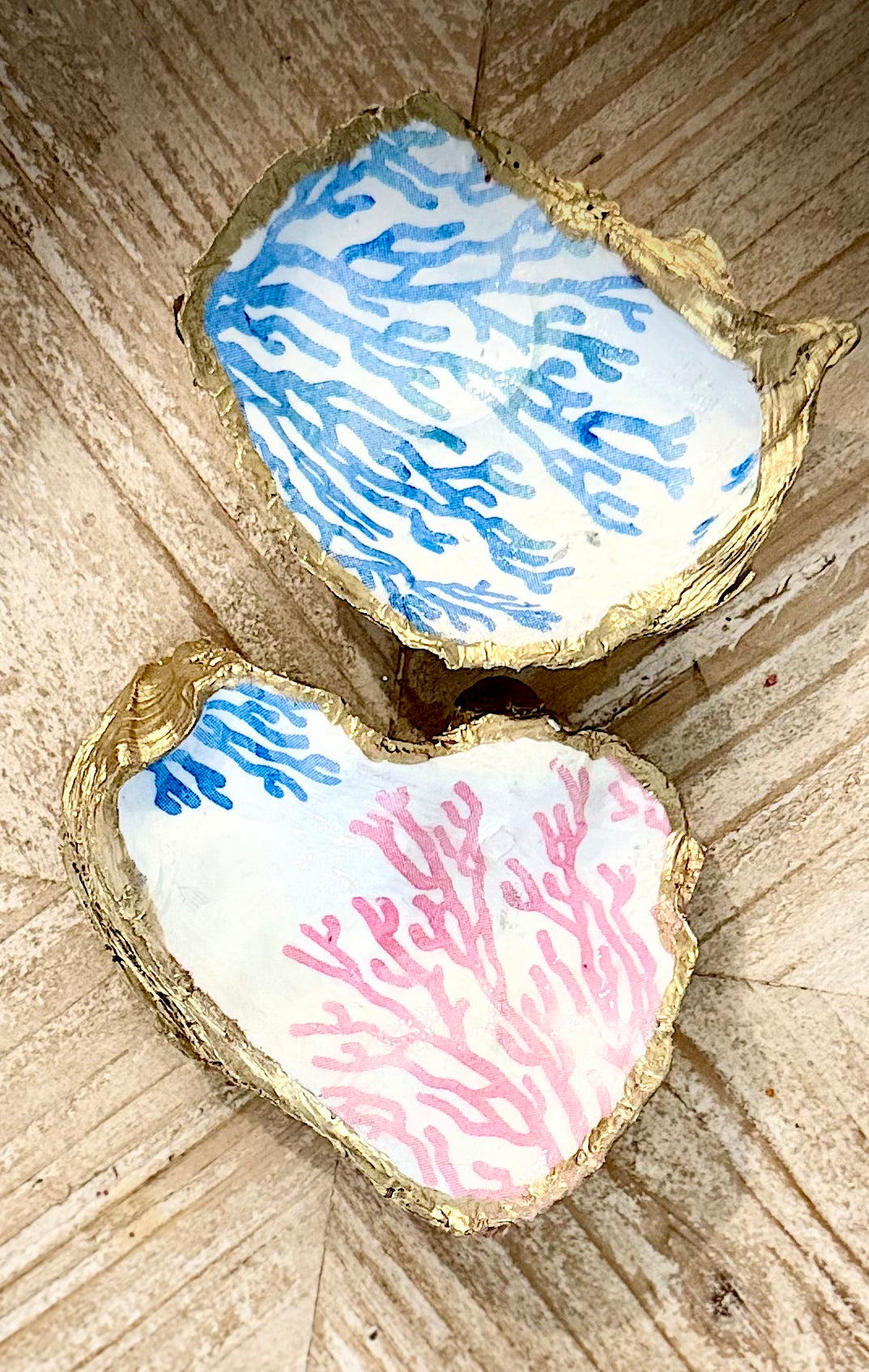 The Colony- The Colony Bauble Tray is part of our 1st Edition Collection. All of our BAUBLE Trays are hand picked from our beautiful Palm Beach shoreline & hand crafted in house. No two are exactly alike & make a beautiful & unique gift.