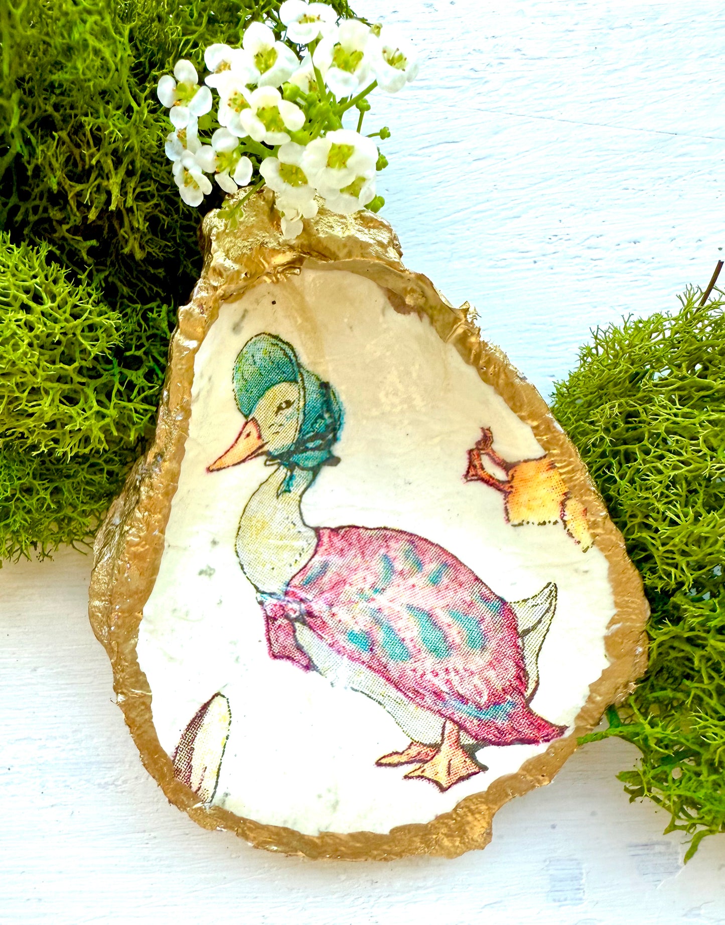 Duck Duck Goose - Fall in love with our spring BAUBLE Trays! All are hand picked from our beautiful Palm Beach shoreline & hand crafted in house. No two are exactly alike and make for a great conversation piece and a perfect gift.