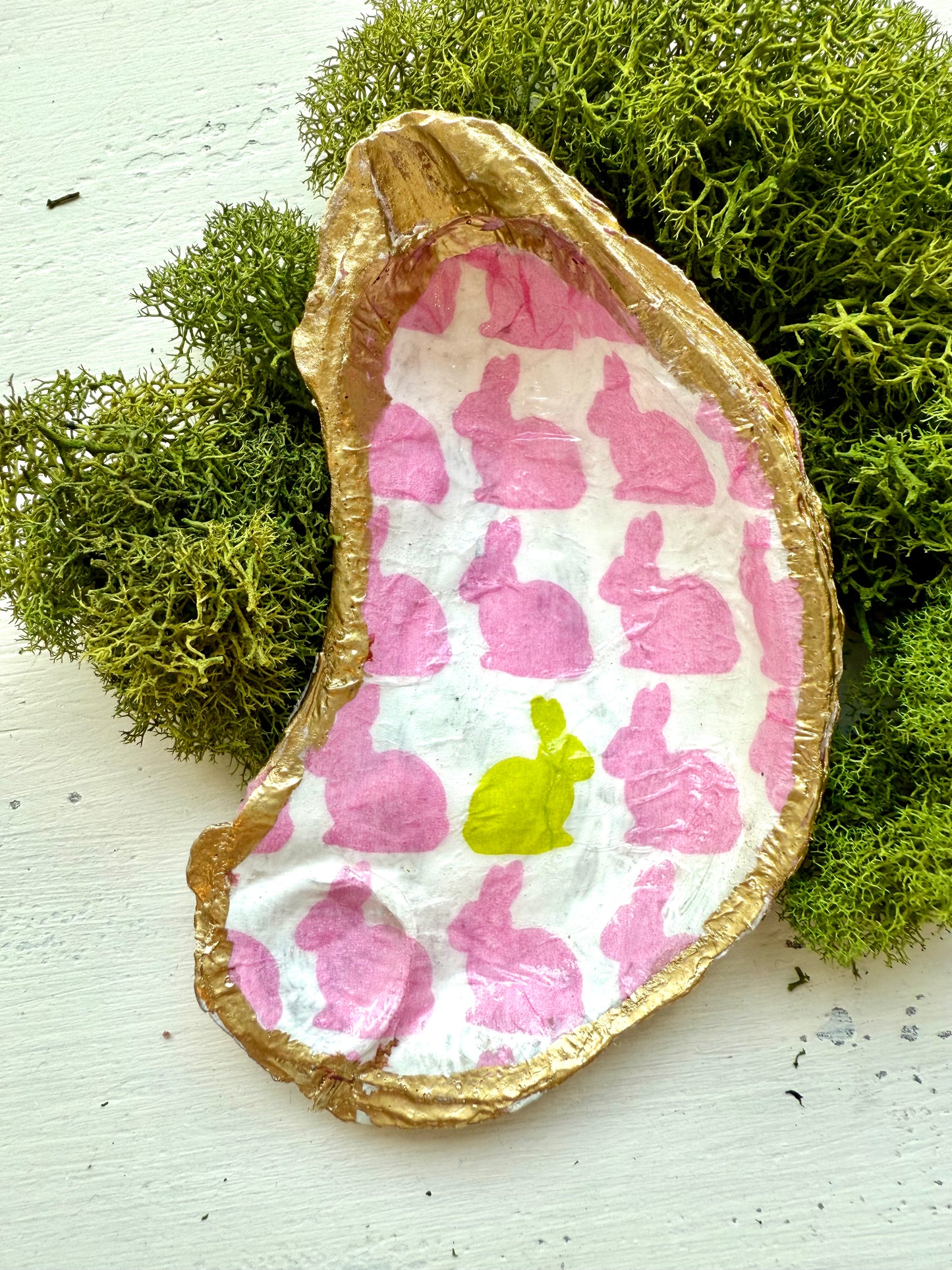 PB Bunny - Nothing says Palm Beach more than pink & green and our little PB Bunny BAUBLE Tray. Keep your rings & jewels safe in a beautiful hand made work of art. They look beautiful in a powder room or where ever displayed & make the perfect gift!